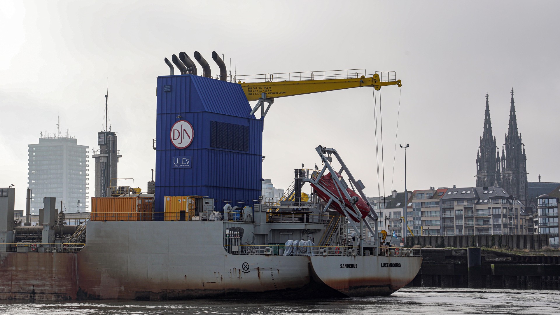 Deux navires à ultrabasses émissions de Jan De Nul aident la Flandre à minimiser l’impact environnemental