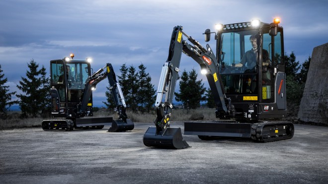 BC_Bobcat-1-2t-Premiere-Launch-Edition.highres