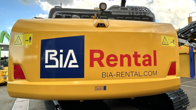 thumbnail_BIA Rental excavator